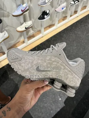 Nike Ride 4 Sneakers
