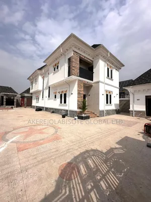 4bdrm Duplex in Karsana Gwarinpa, for sale