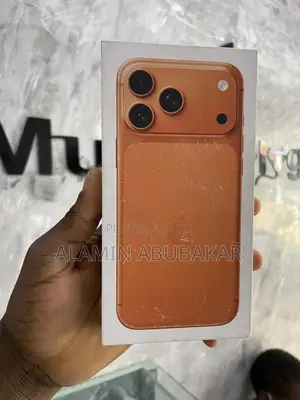 New Apple iPhone 17 Pro Max 256 GB Orange