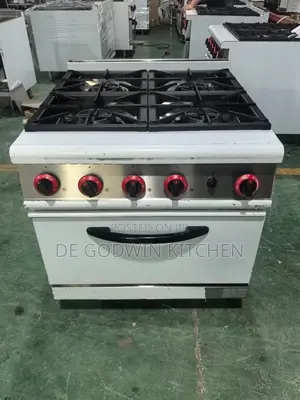 4 Burners Gas Cooker With Oven