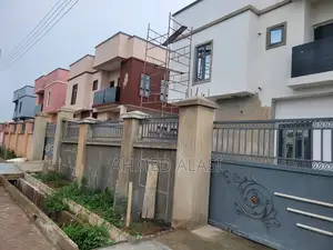 Furnished 3bdrm Duplex in Adron City Park And, Alakia for sale