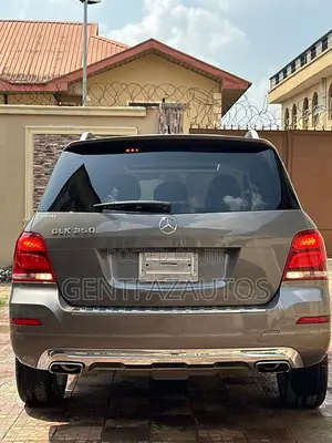 Mercedes-Benz GLK-Class 350 4MATIC 2014 Gray