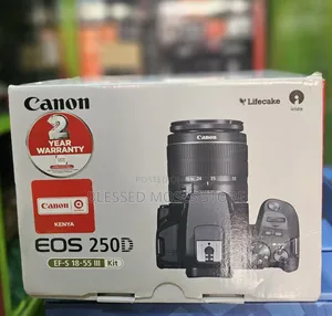 Canon Eos 250d With 18-55mm