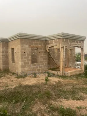 3bdrm Bungalow in Adeleke Estate for sale