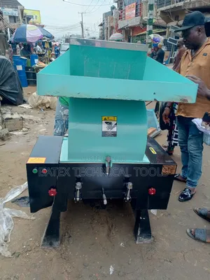 Plastic Crusher
