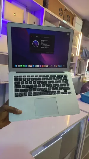 Laptop Apple MacBook Pro 2017 8GB Intel Core i5 SSD 256GB