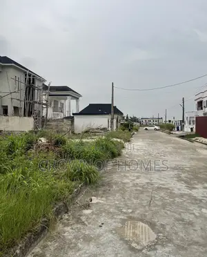 Land for Sale in a Secure Estate