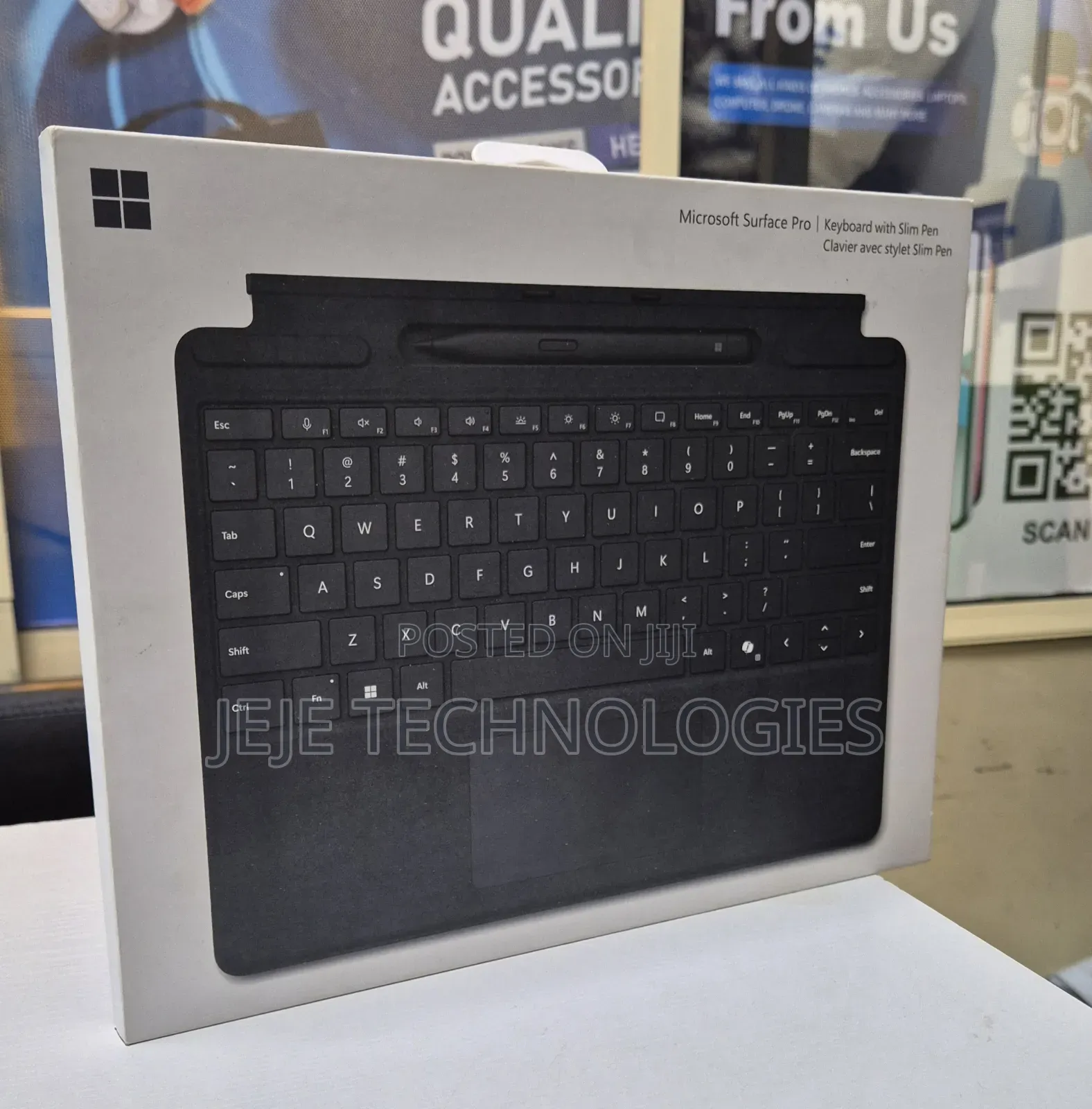 Microsoft Surface Pro Keyboad and Pen