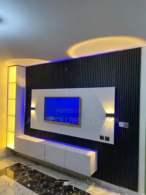Fully Furnished 14by10 Feet Tv Console