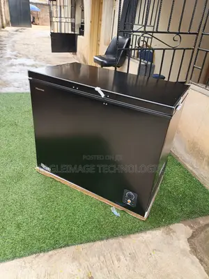 Modern Hisense Fc-320sh 240 Liters Freezer in Black