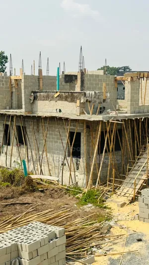 2bdrm Duplex In Landview Residence, Apata For Sale