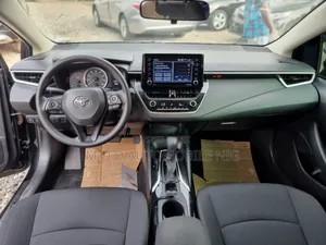 Toyota Corolla LE 2022 Black