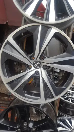 Lexus Rx 350 Rim Size 18