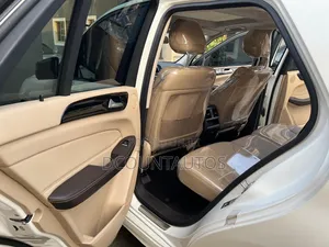 Mercedes-Benz GLE-Class GLE 550 4MATIC 2016 White