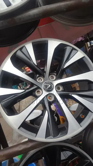 Toyota 2015 and 2017 Lexus Rx 350 Rim Size 19