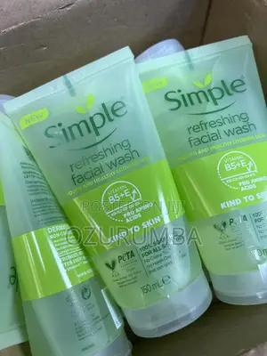 Simple Refreshing Facial Wash