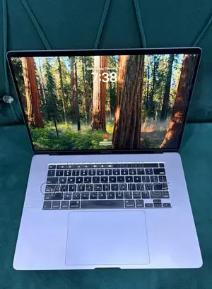 Laptop Apple MacBook Pro 2019 16GB Intel Core i9 SSD 1T