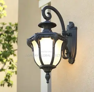 European Cast Oudoor Pillar Light