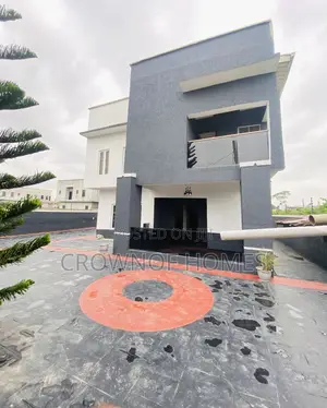 6bdrm Duplex in Lekki for sale
