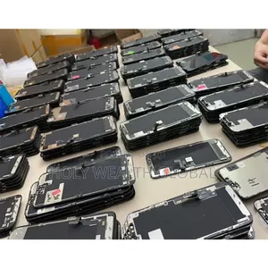 Professional Phone Technician With Machine