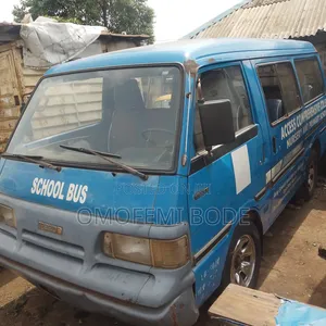 Mazda Bongo 1999 Blue