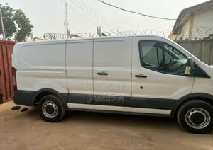 Ford Transit 2017 White