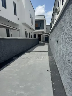 5bdrm Duplex in VGC / Ajah for sale