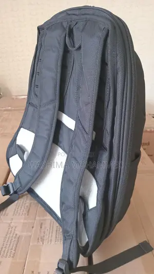 Kensington Contour 2.0 Pro Laptop Backpack 17"