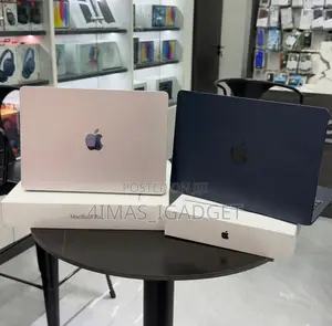 Laptop Apple MacBook Air 2025 M4 13-inch 16GB Apple M4 SSD 512GB