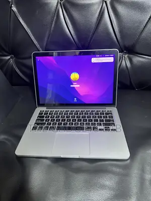 Laptop Apple MacBook Pro 2015 16GB Intel Core I5 SSD 256GB