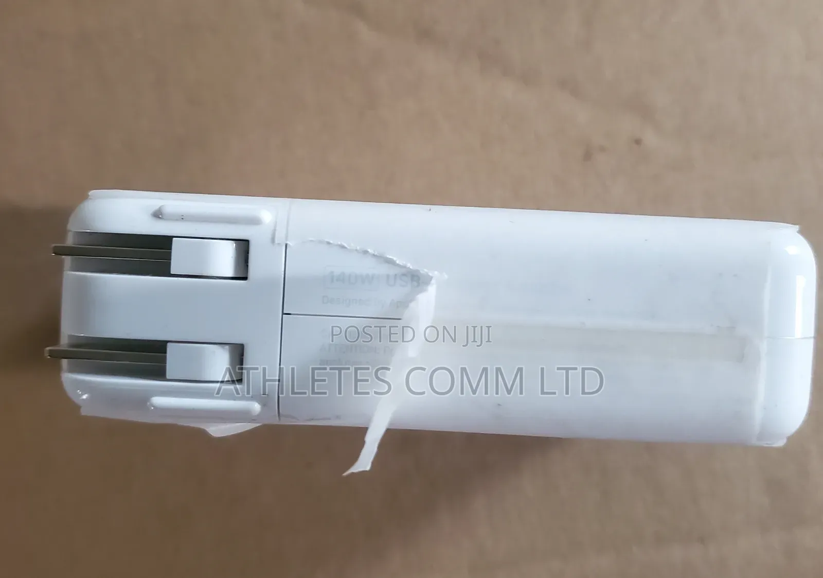 Original Macbook Pro 140watts Charger