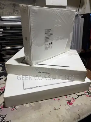 New Laptop Apple MacBook Air 2023 M2 8GB Apple M2 SSD 512GB