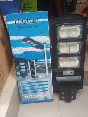Dashiell Solar Street Light, 300w .