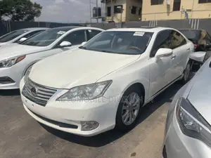 Lexus ES 350 2012 White