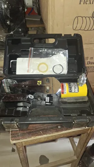 FSH-14 Enerpac Hydraulic Flange Spreader