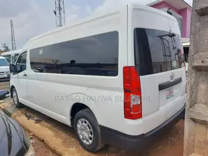 Spacious • Reliable • Perfect for Groups Travel