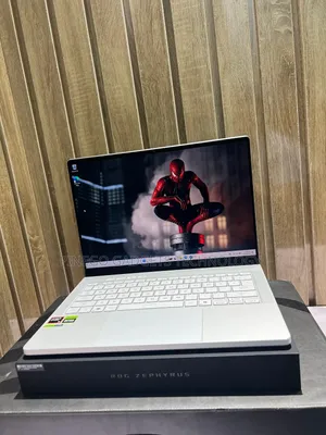 Laptop Asus ROG Zephyrus G14 16GB AMD Ryzen 9 SSD 1T
