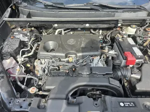 Toyota RAV4 XLE AWD 2020 Gray