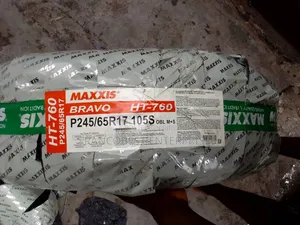 245/65r17 Maxxis Bravo Tire