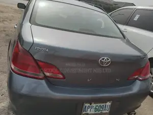 Toyota Avalon Limited Sedan FWD (3.5L 6cyl 6A) 2008 Blue