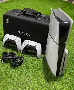 Used Ps5 Slim 2pad 12games and Bag