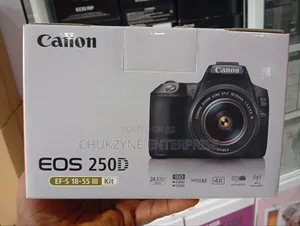 Canon Eos 250d Ef-S -18-55
