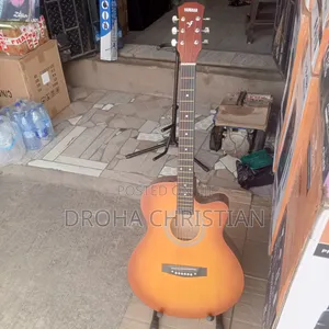 Yamaha Acoustic Guitar