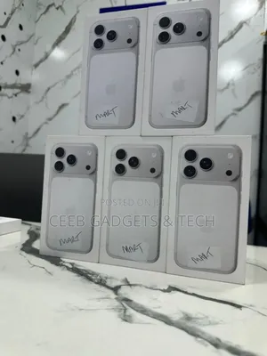 New Apple iPhone 17 Pro Max 256 GB Silver