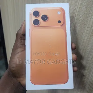 New Apple iPhone 17 Pro Max 256 GB Orange