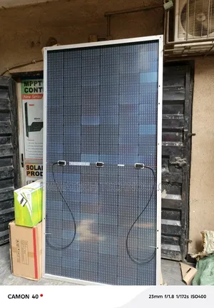 Mono 550w Solar Panels