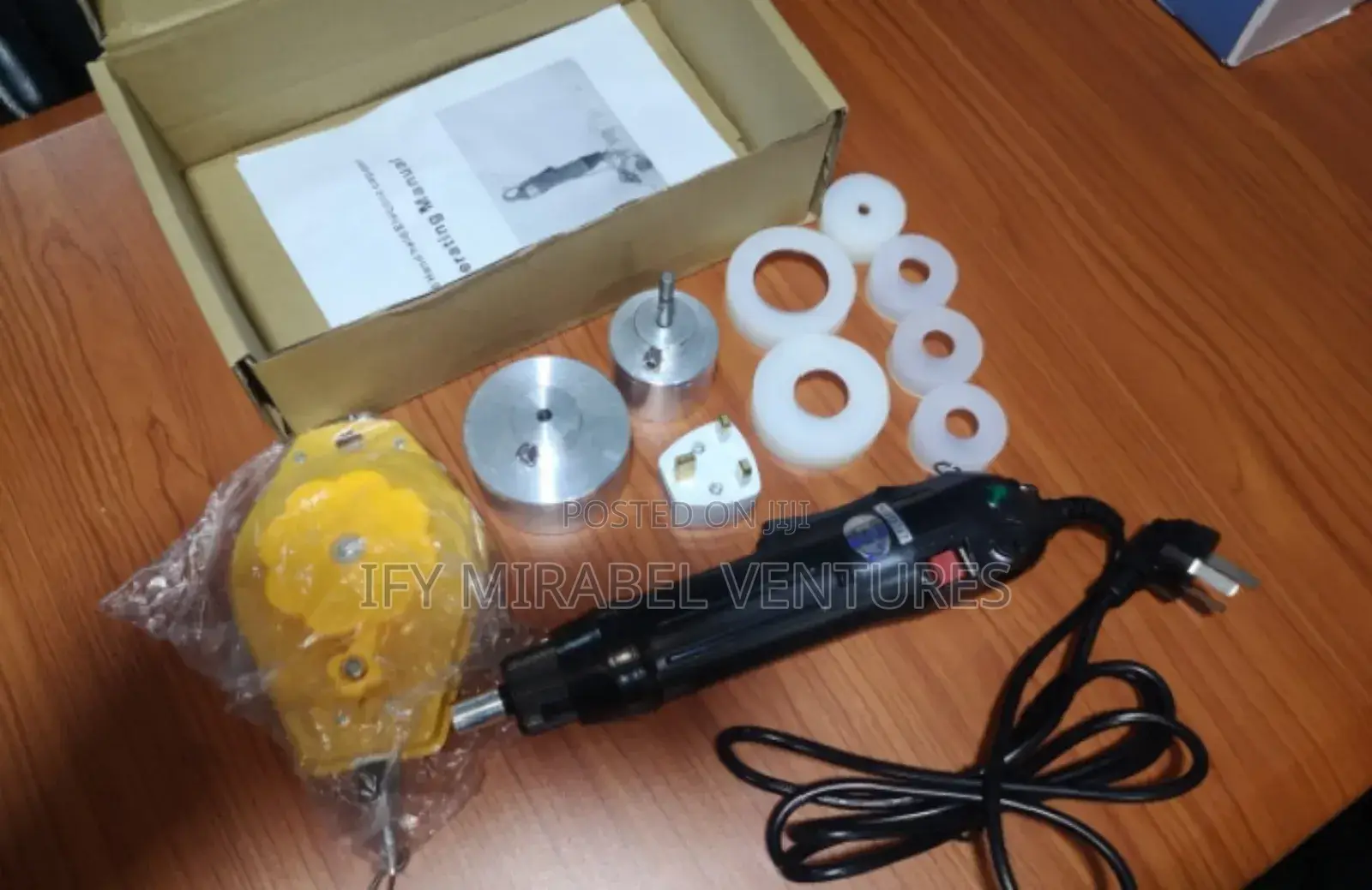 Hand Capping Machine