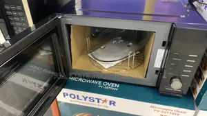 Polystar 25l Efficient Countertop Microwave
