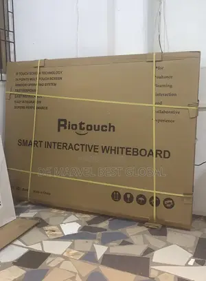 Riotouch Interactive Whiteboard 82inches
