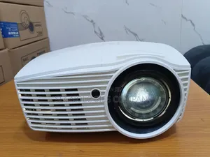 Optoma Eh415st 3500 Lumens Short Throw Full Hd Projector